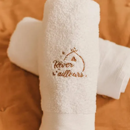Roulotte Au Coeur Des Animaux - Insolite Lodge
